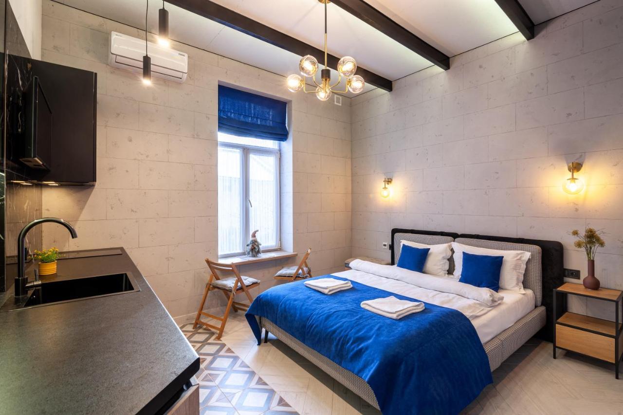 Leogrand Apartments On Shpytalna 21 Лвив Екстериор снимка