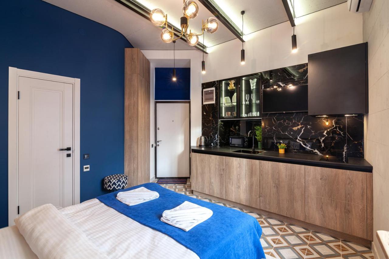 Leogrand Apartments On Shpytalna 21 Лвив Екстериор снимка
